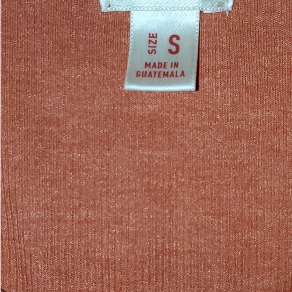 Rust y2k Mossimo Henley - Picture 3 of 3
